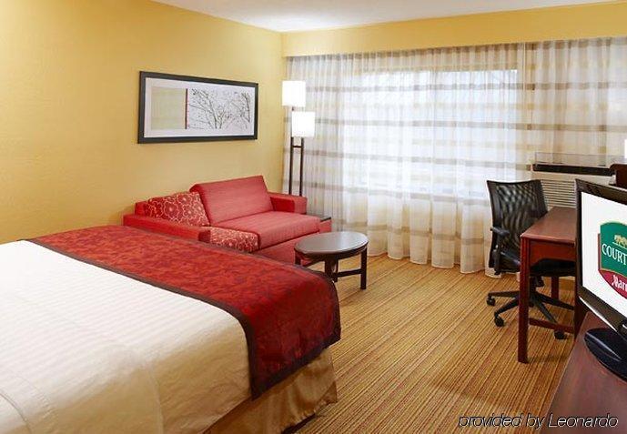 Courtyard Paducah West Hotel Kamer foto